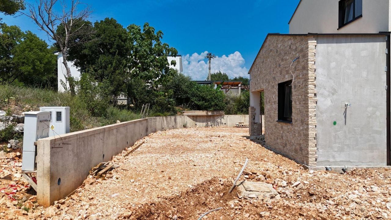 Villa à Vrbnik, Croatie, 148 m² - image 19