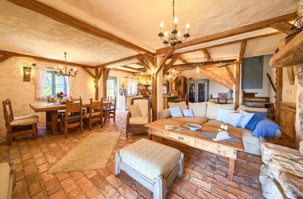 Villa in Malinska-Dubasnica, Croatia, 260 m² - picture 19