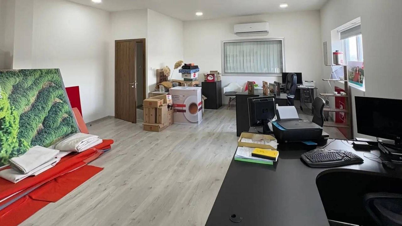 Gewerbeimmobilien in Aradippou, Zypern, 750 m² - Foto 10