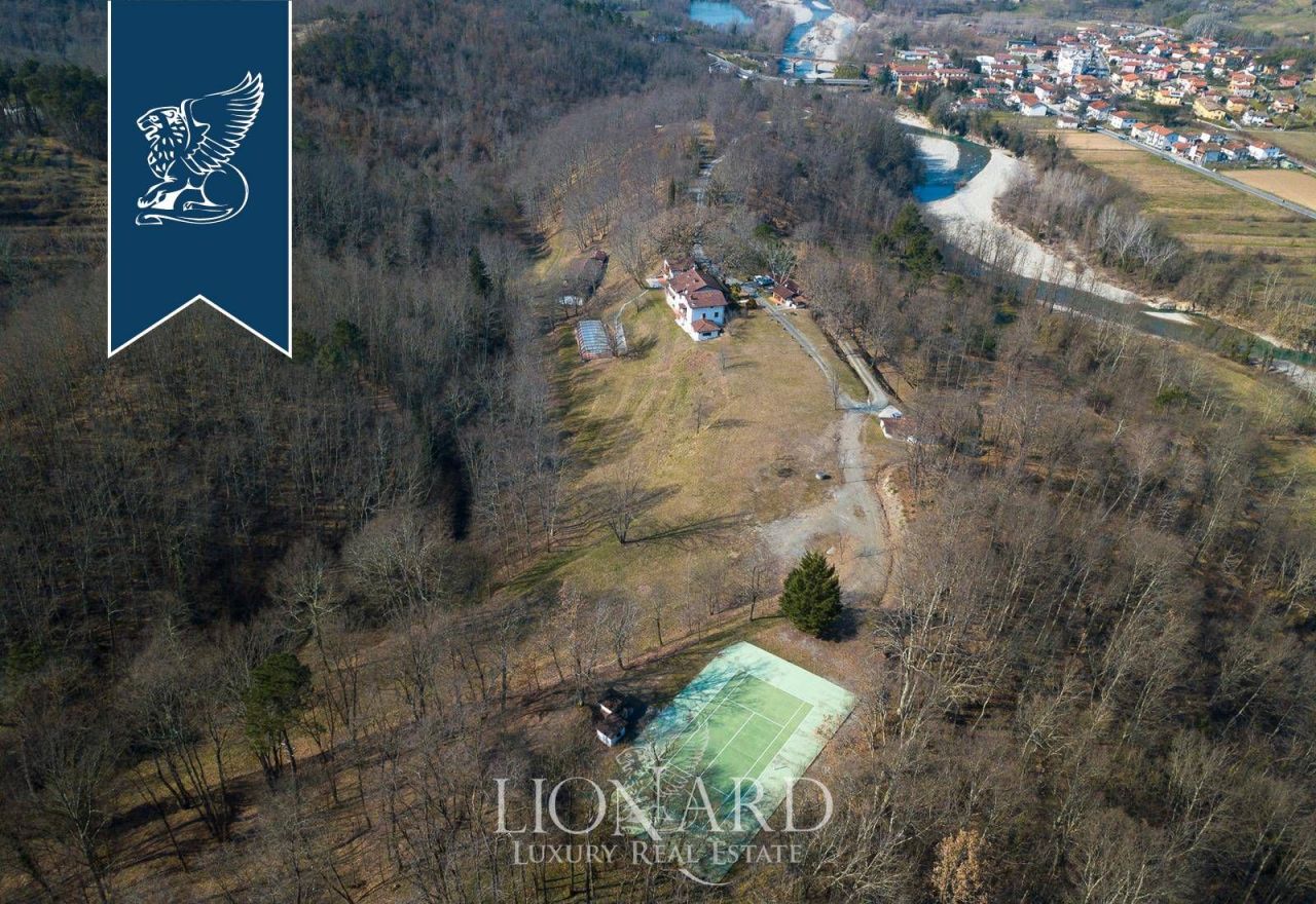 Villa en Fivizzano, Italia, 611 m² - imagen 2