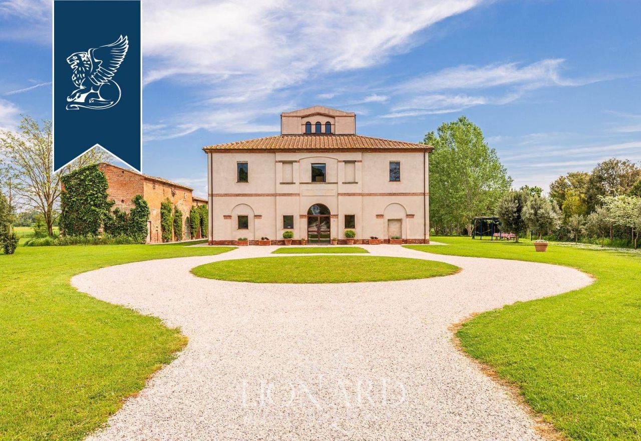 Villa en Montepulciano, Italia, 1 000 m² - imagen 2