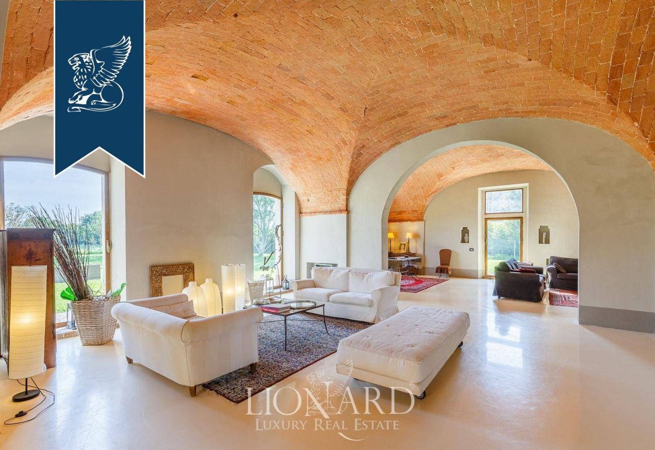 Villa en Montepulciano, Italia, 1 000 m² - imagen 9