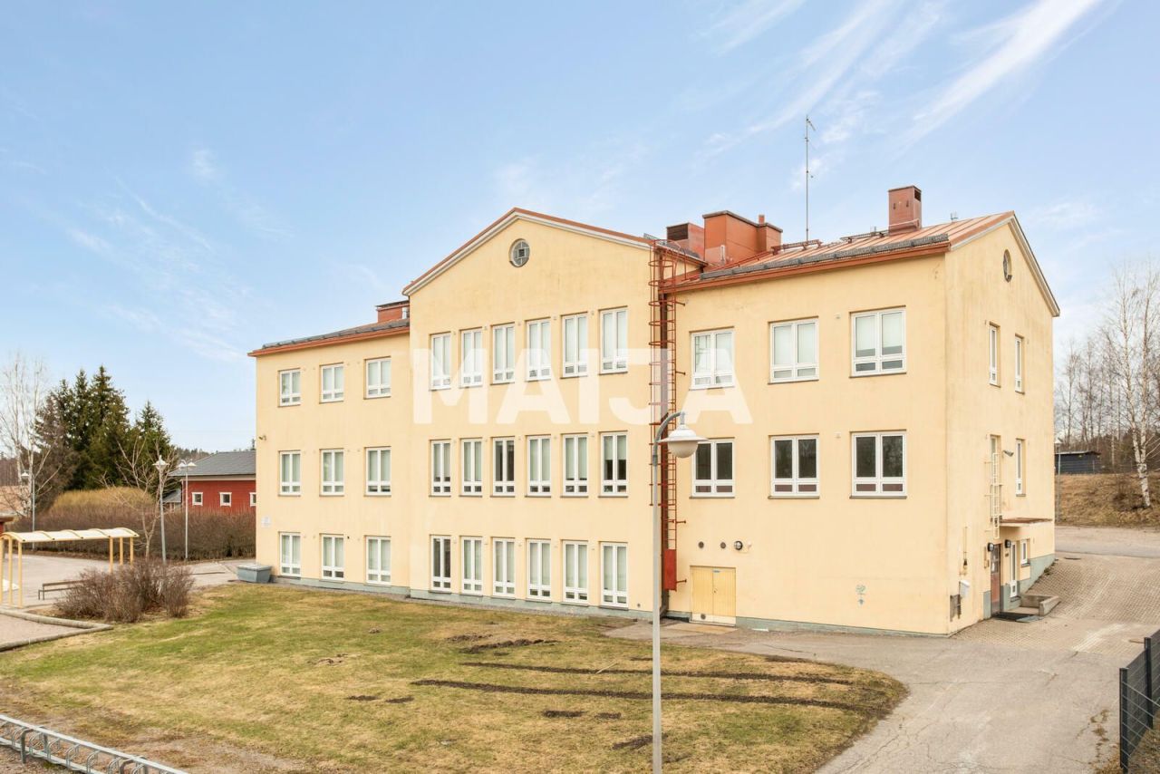 Office in Hollola, Finland, 1 491 m² - picture 1