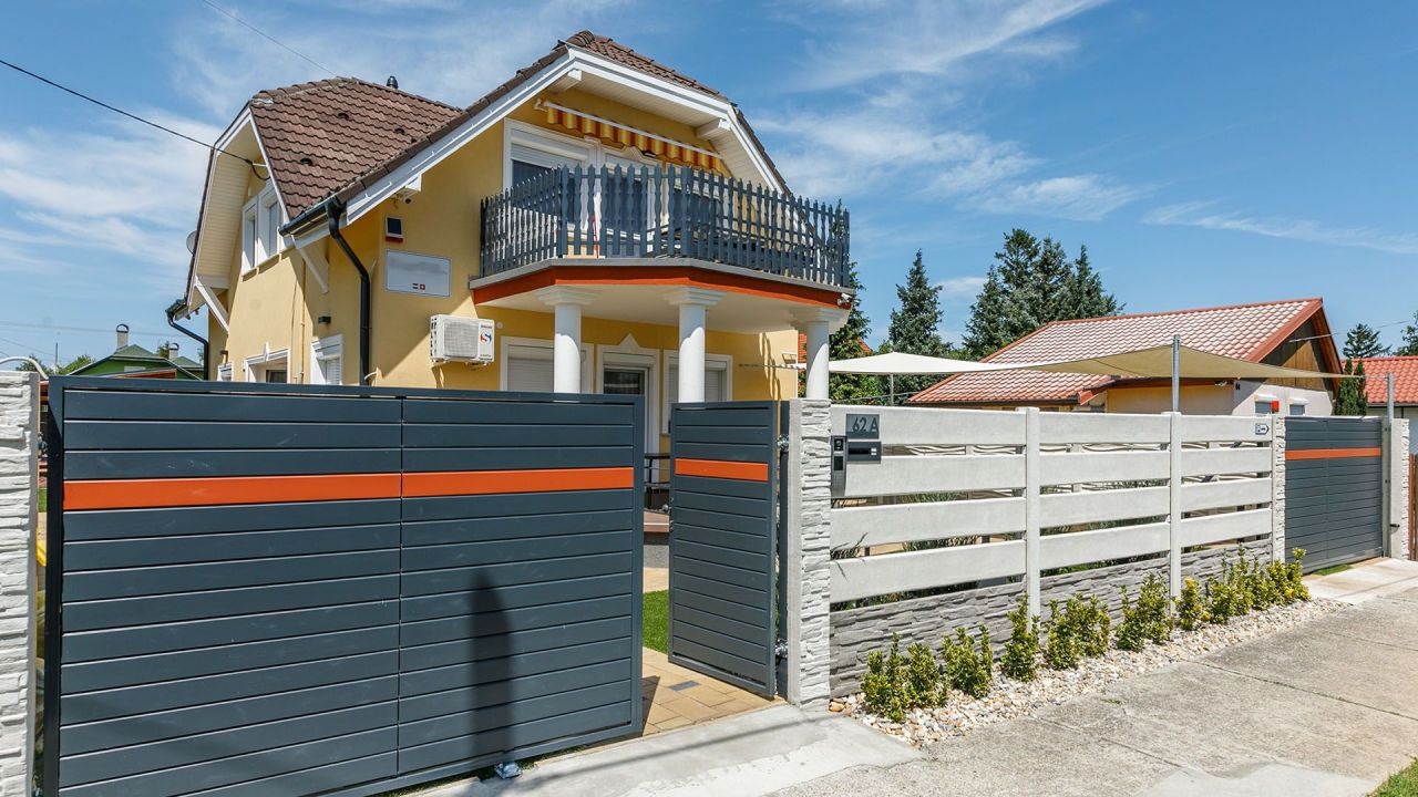 Haus in Balaton, Ungarn, 120 m² - Foto 1