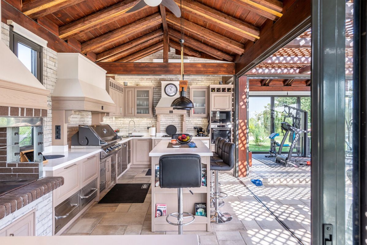 House in Peloponnese, Greece, 471 m² - picture 7