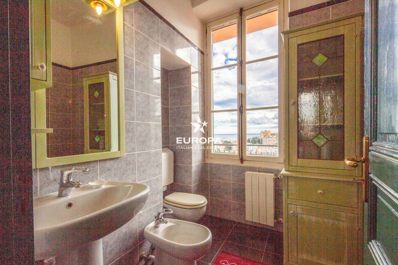 Wohnung in San Remo, Italien, 193 m² - Foto 12