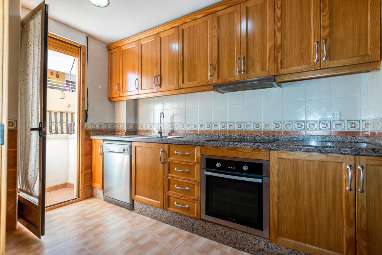 Flat on Costa Blanca, Spain, 82 m² - picture 4