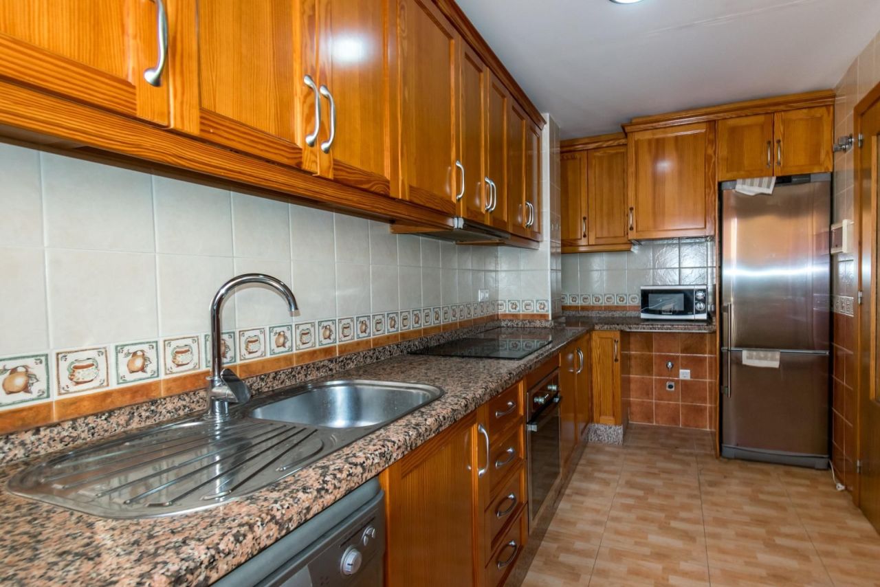 Flat on Costa Blanca, Spain, 82 m² - picture 8