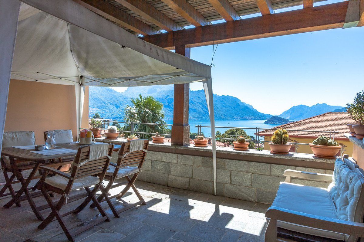 Apartamento en Menaggio, Italia, 223 m² - imagen 1