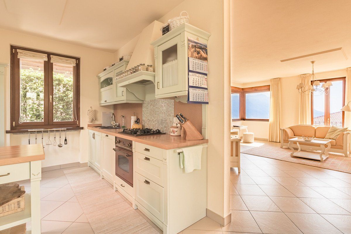 Apartamento en Menaggio, Italia, 223 m² - imagen 9