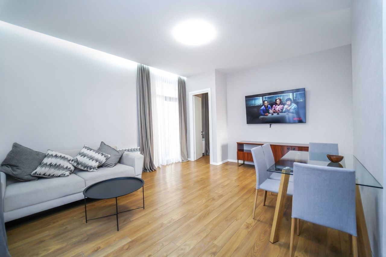 Piso en Tbilisi, Georgia, 123 m² - imagen 1