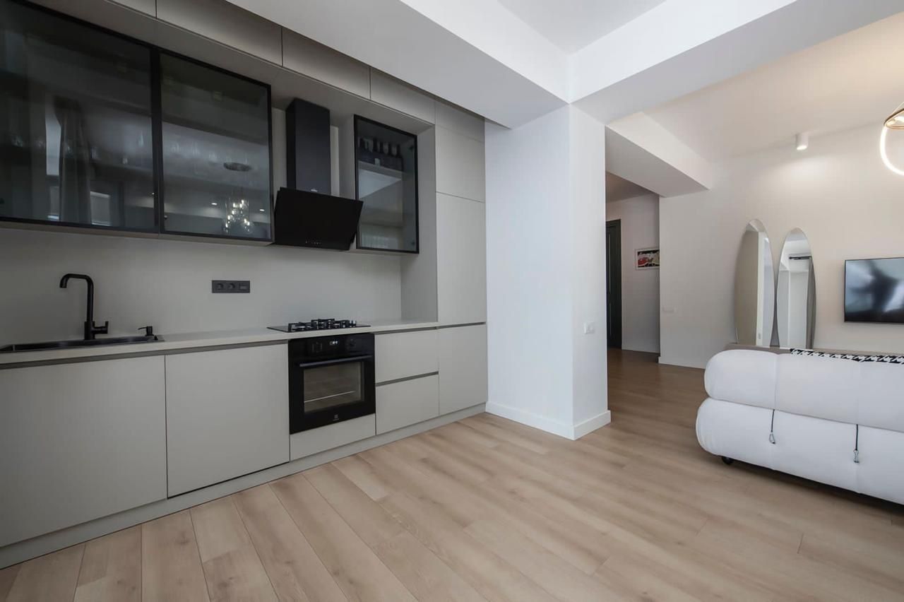 Flat in Tbilisi, Georgia, 126 m² - picture 5