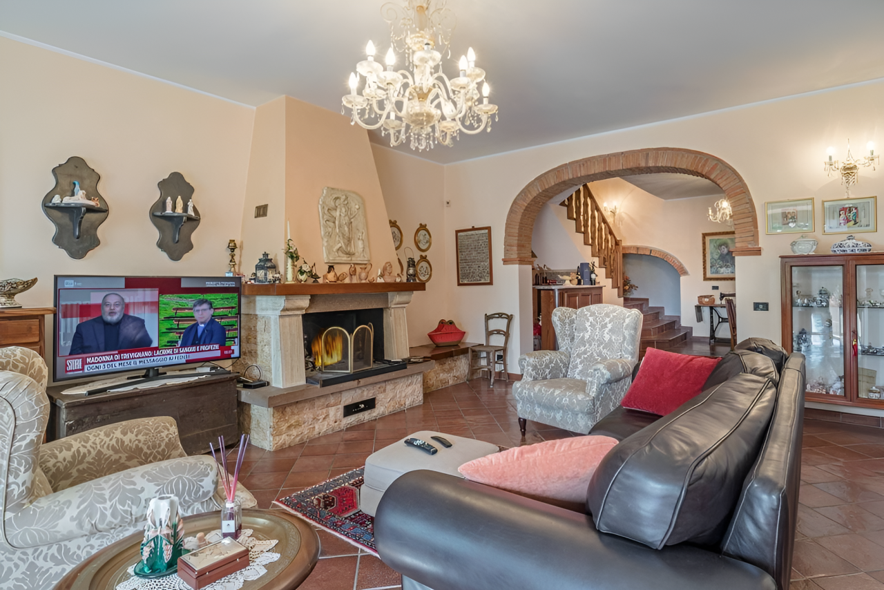 Villa à Arezzo, Italie, 727 m² - image 13