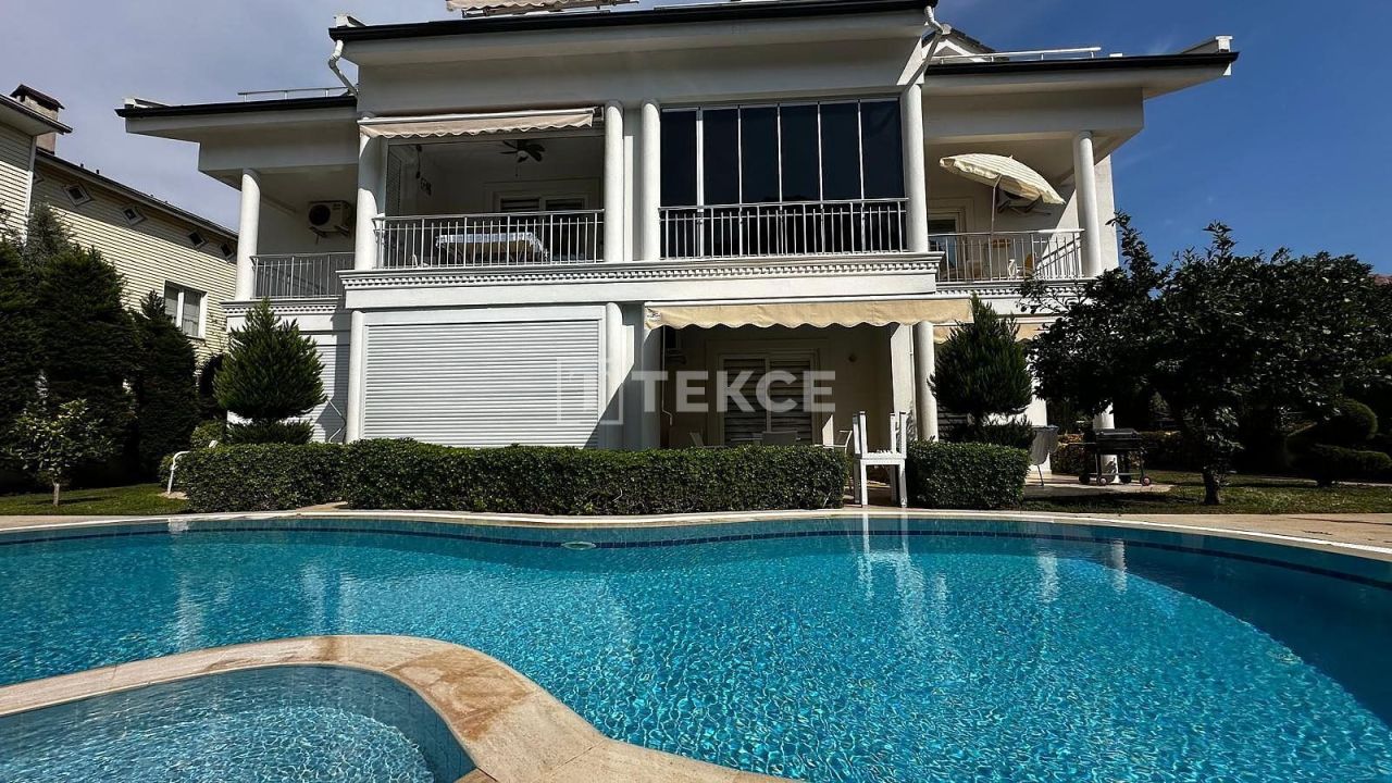 Appartement à Kemer, Turquie, 90 m² - image 1