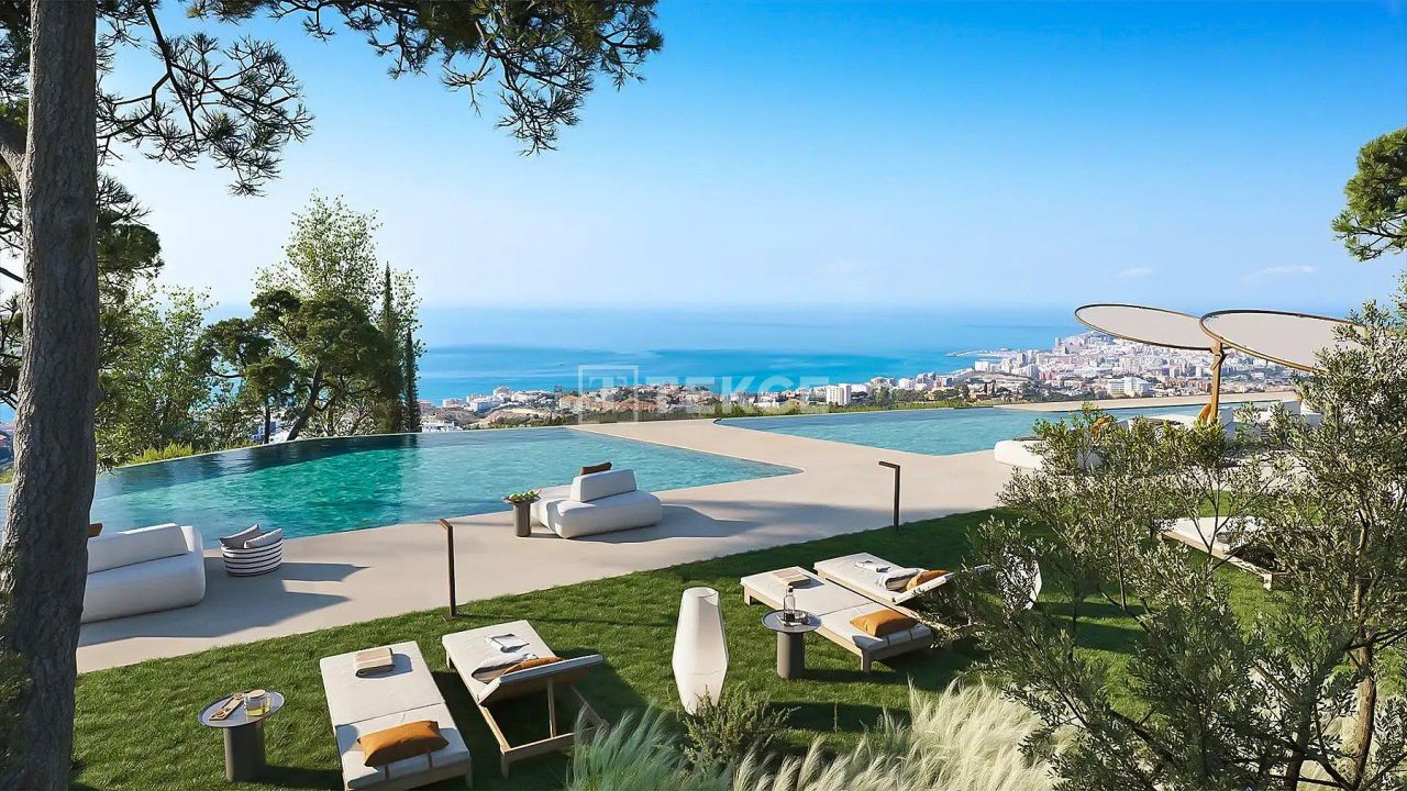Apartment in Fuengirola, Spain, 91 m² - picture 1