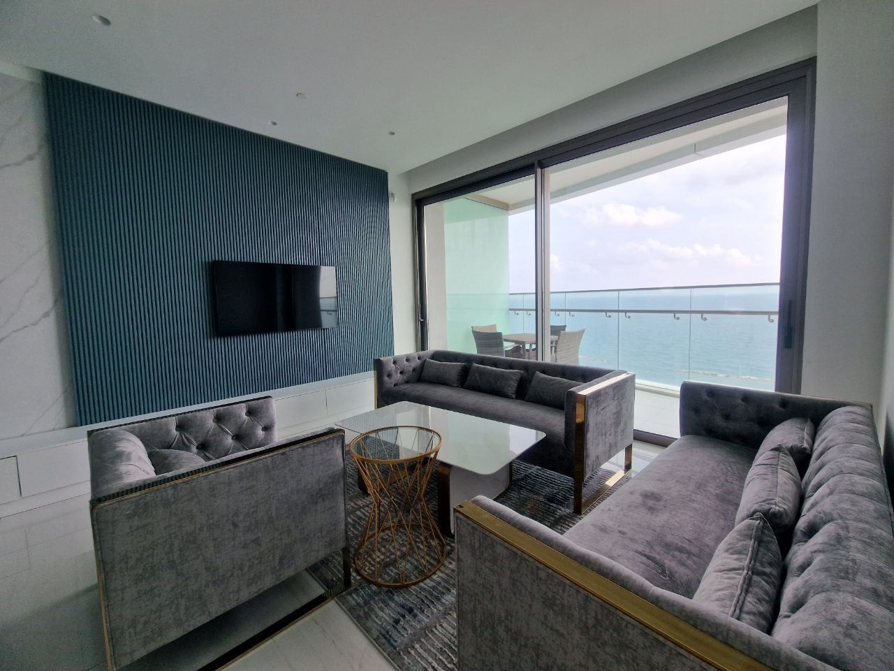 Piso en Germasogeia, Chipre, 123 m² - imagen 1