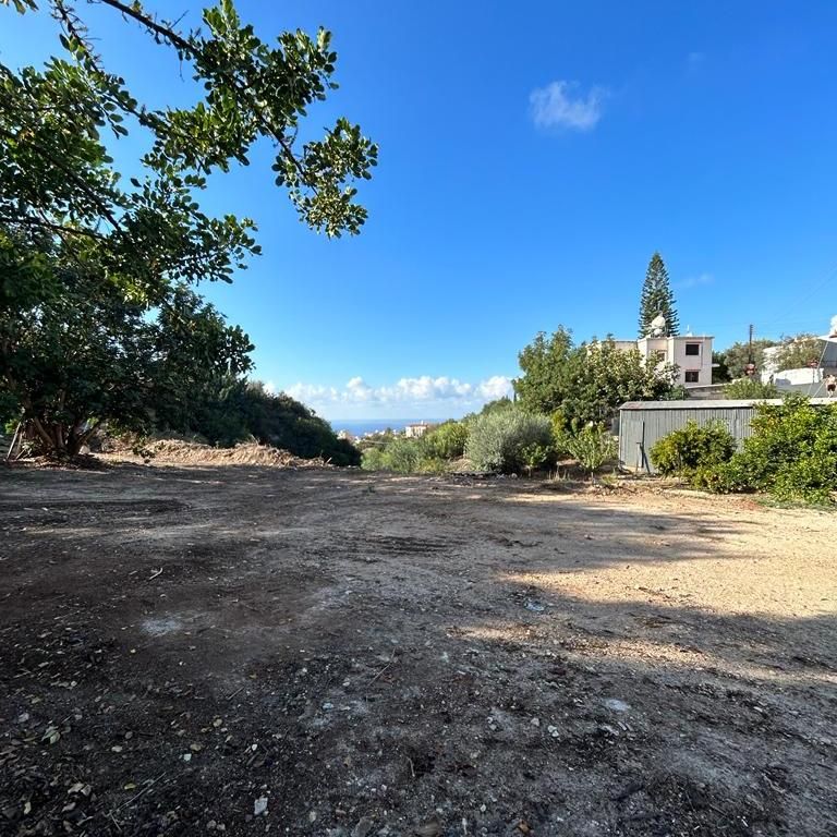 Terreno en Peyia, Chipre, 1 338 m² - imagen 2