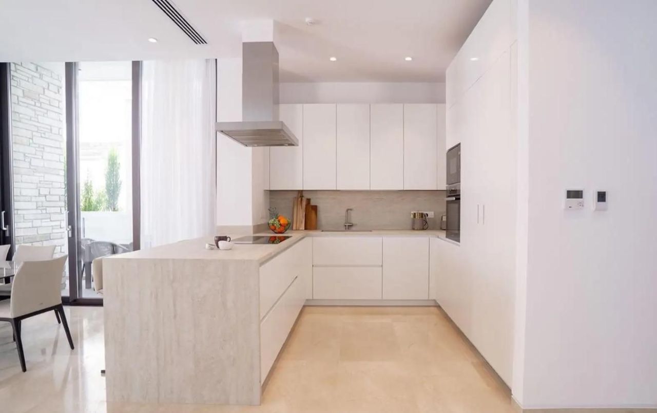 House in Paphos, Cyprus, 330 m² - picture 3