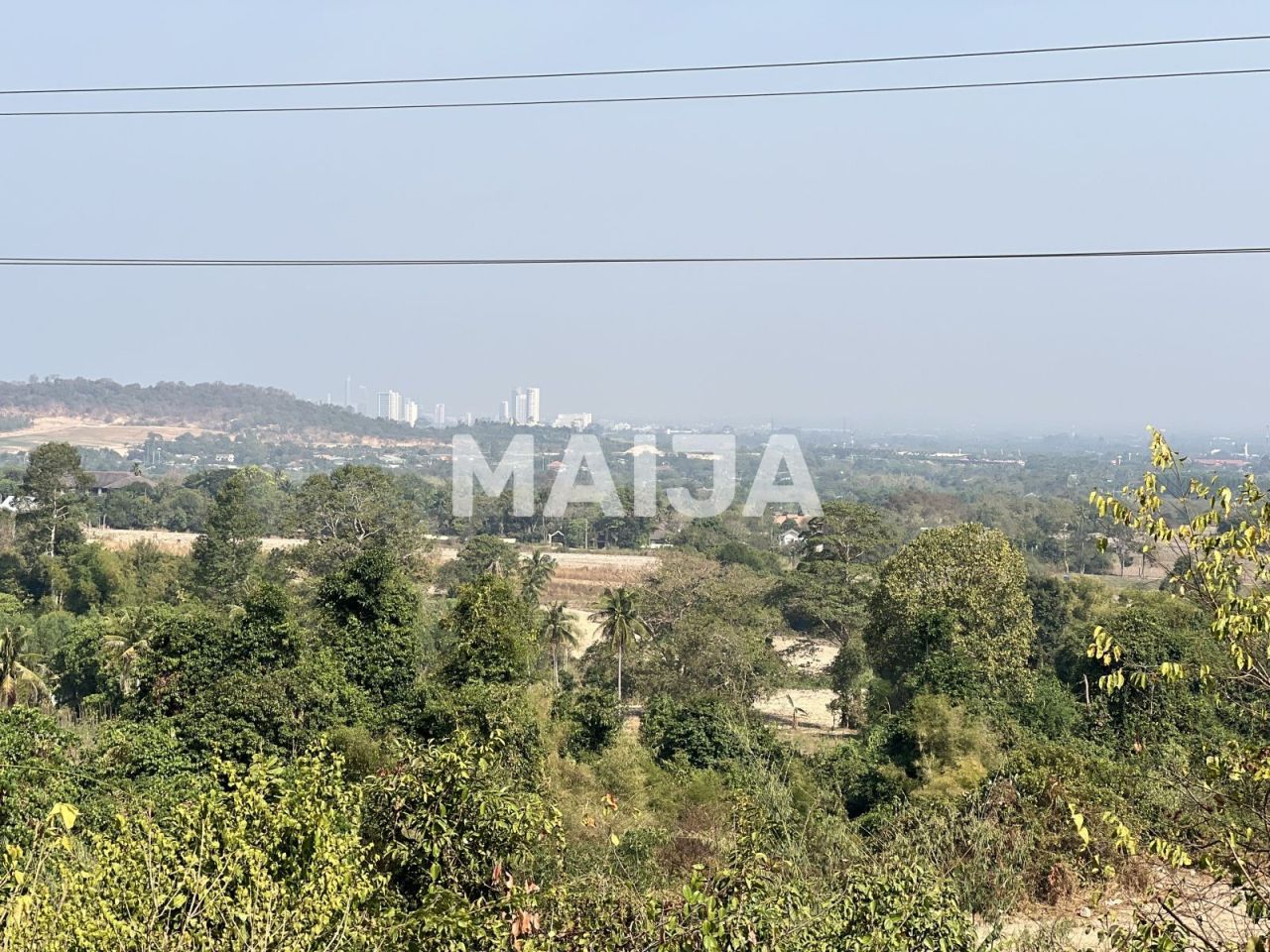 Land Sattahip, Thailand, 24 000 m² - picture 1