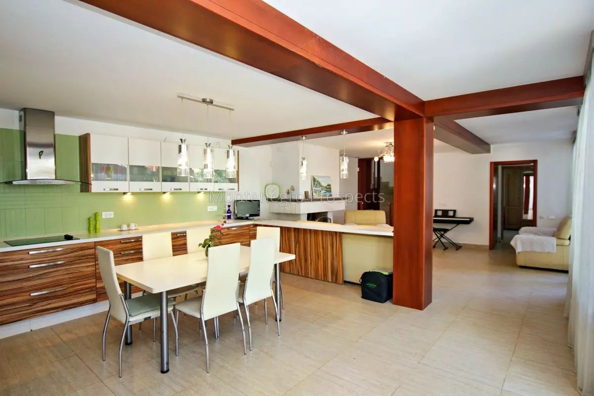 Haus in Dobra Voda, Montenegro, 254 m² - Foto 10