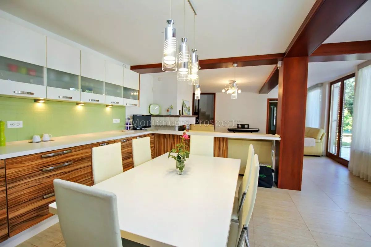 Haus in Dobra Voda, Montenegro, 254 m² - Foto 3