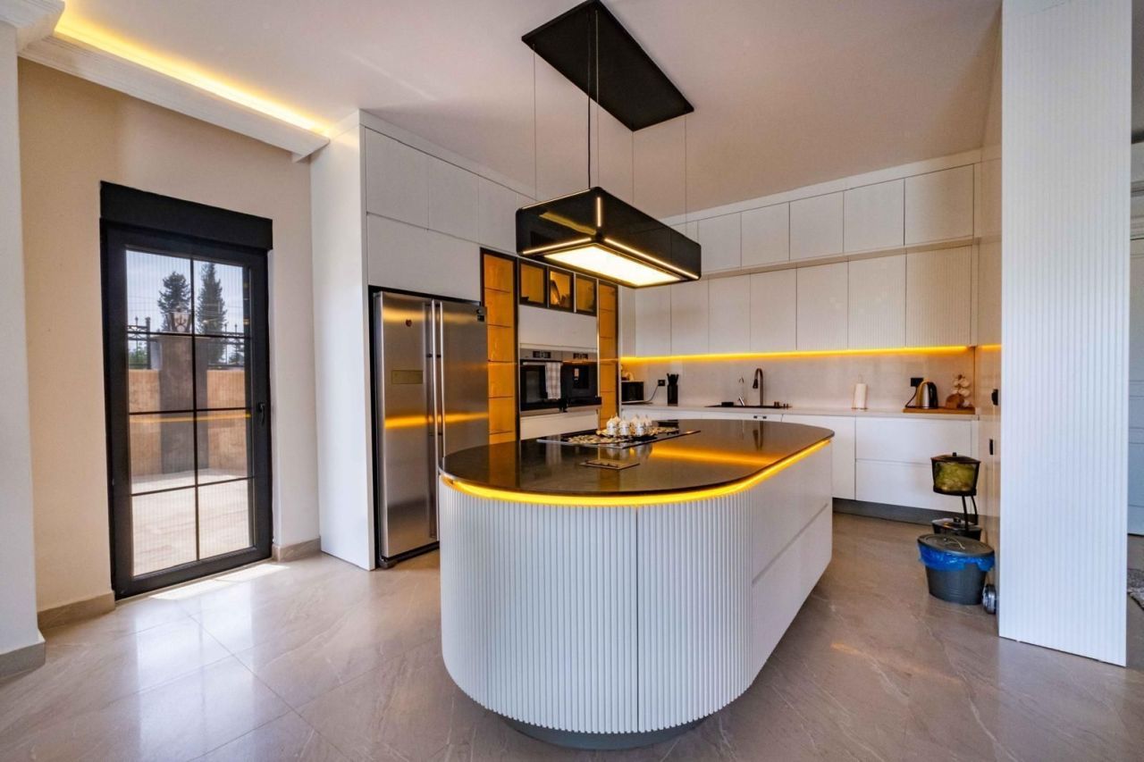 Villa a Antalya, Turchia, 330 m² - foto 8