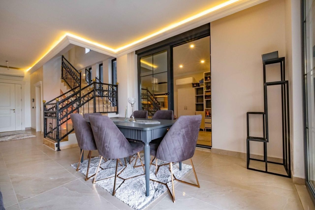 Villa a Antalya, Turchia, 330 m² - foto 9