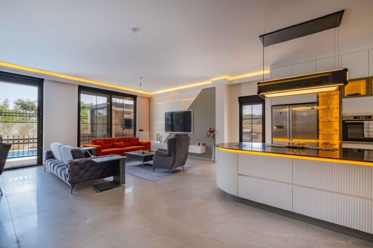 Villa a Antalya, Turchia, 330 m² - foto 7