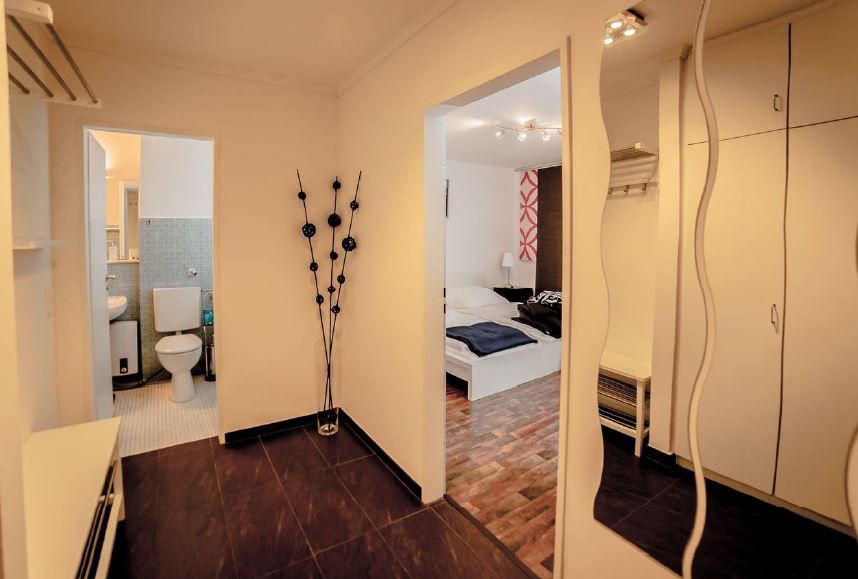 Commercial apartment building in Duesseldorf, Germany, 246 m² - picture 9