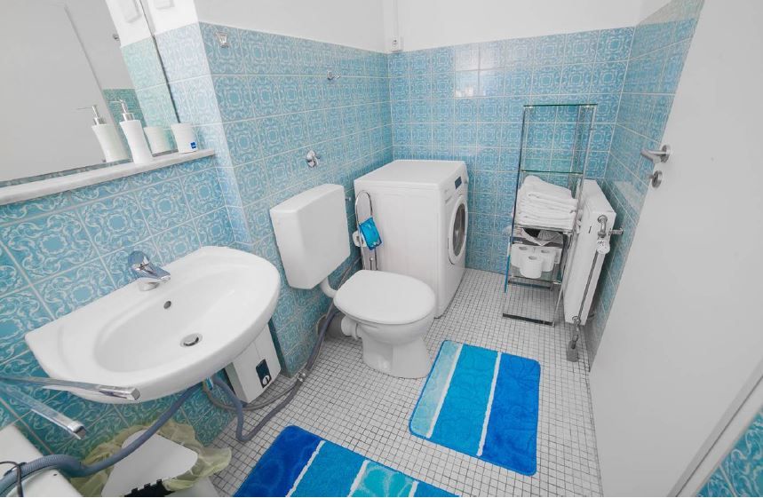 Commercial apartment building in Duesseldorf, Germany, 246 m² - picture 15