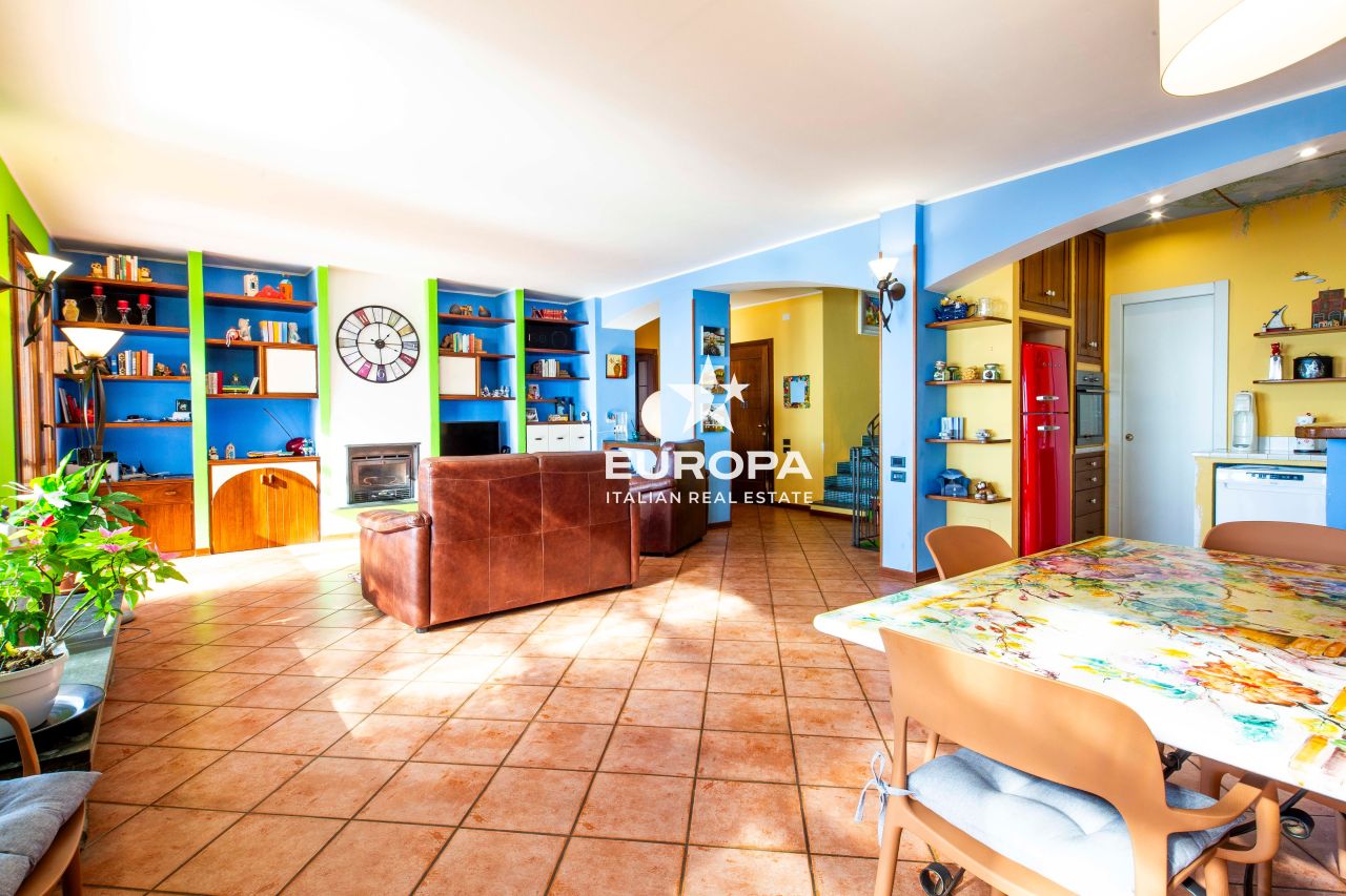 Villa a San Remo, Italia, 200 m² - foto 8