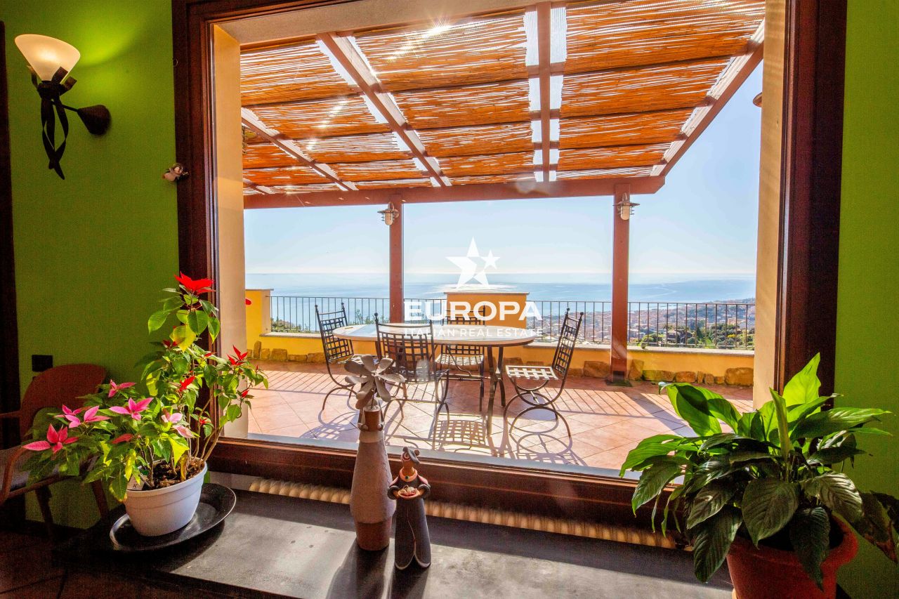 Villa a San Remo, Italia, 200 m² - foto 10