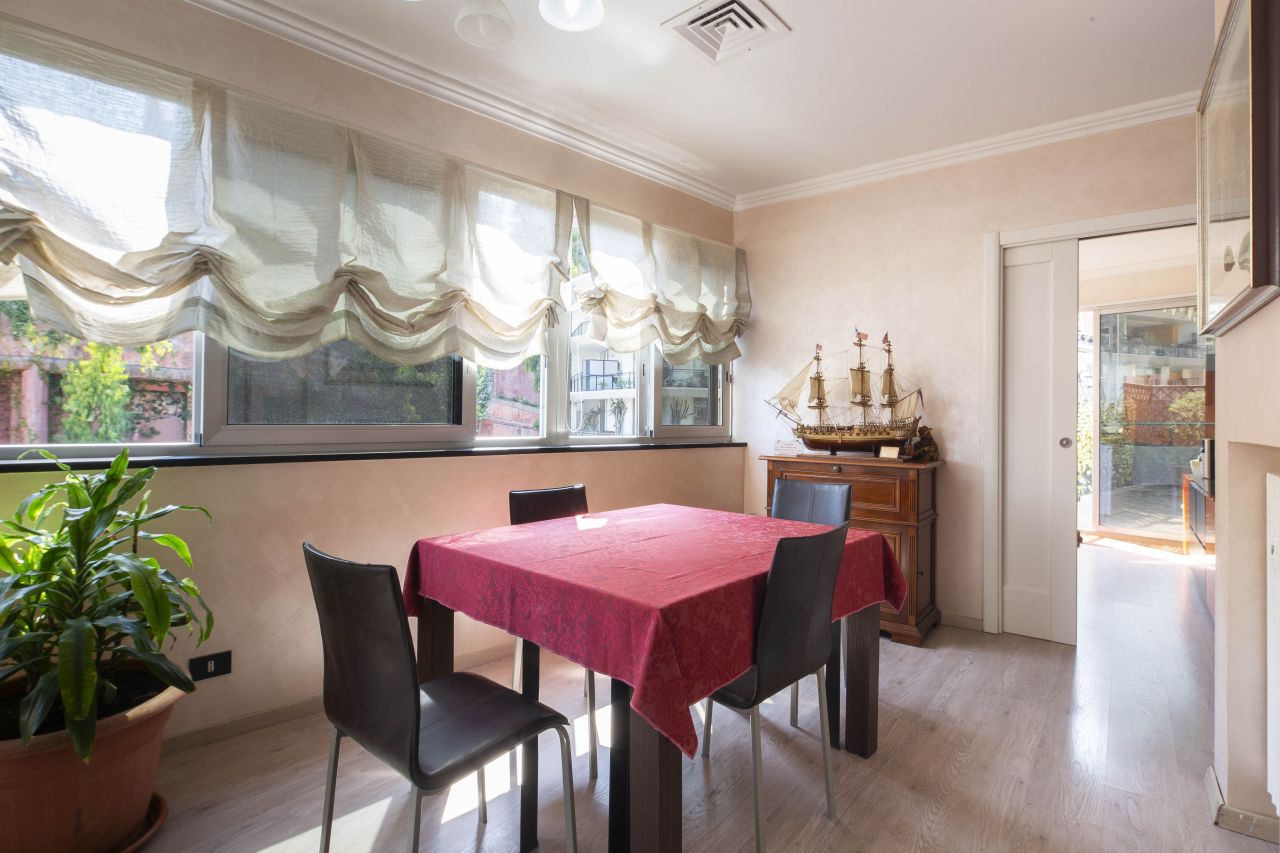 Attico a San Remo, Italia, 149 m² - foto 5