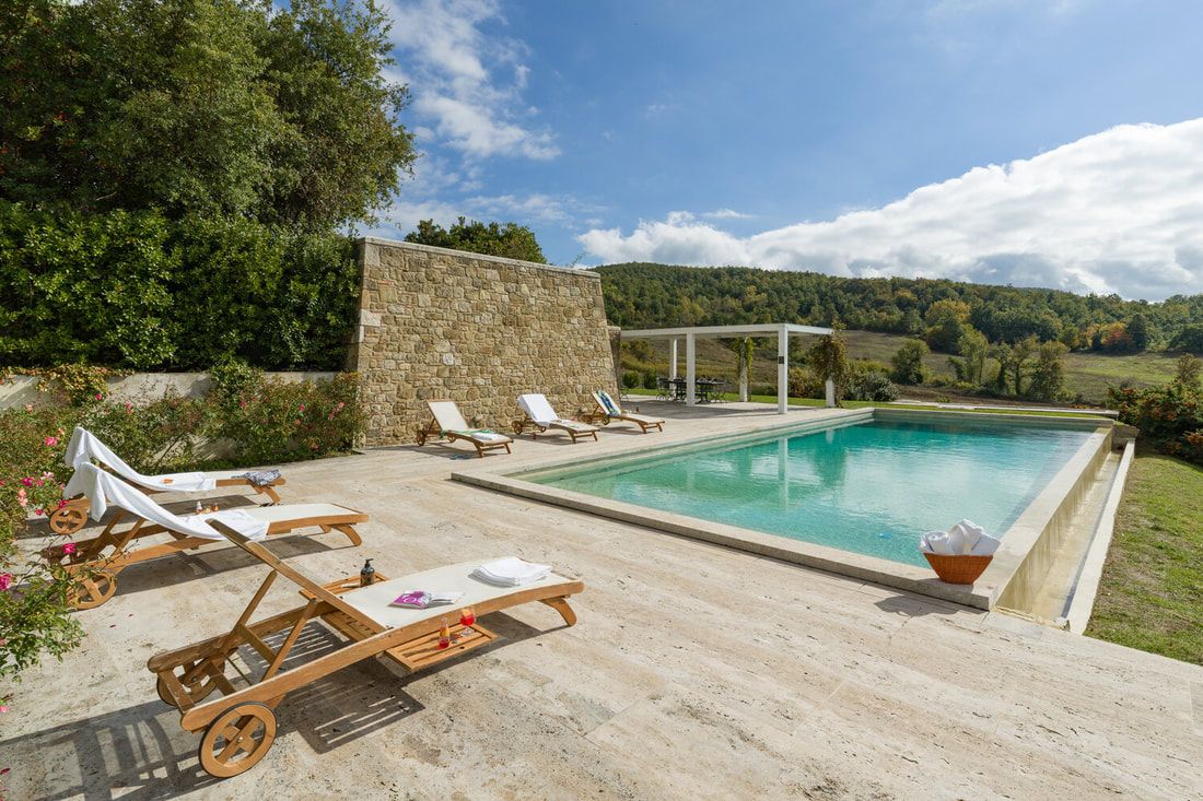 Villa in Sarteano, Italy, 640 m² - picture 4