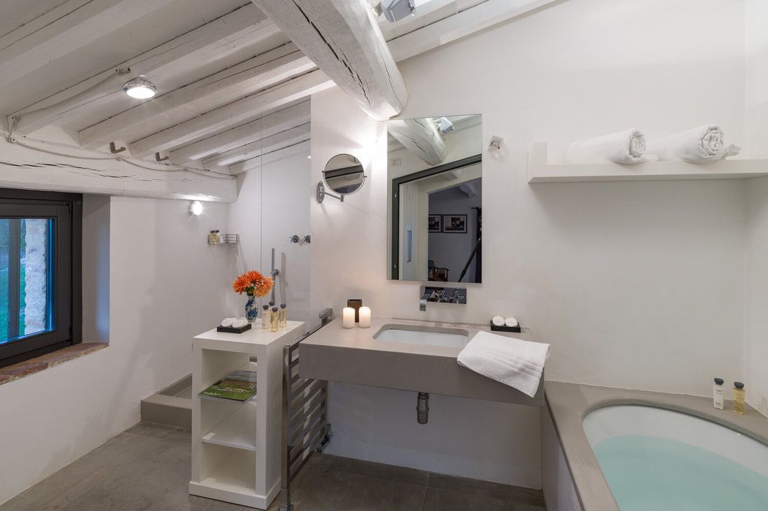 Villa in Sarteano, Italy, 640 m² - picture 11