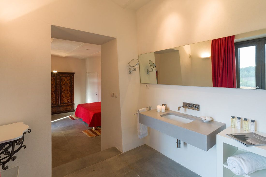 Villa in Sarteano, Italy, 640 m² - picture 13