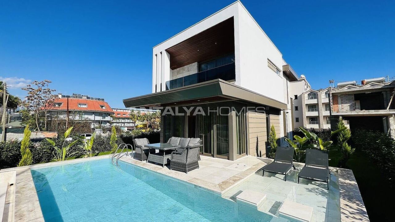 Villa in Kemer, Türkei, 125 m² - Foto 1