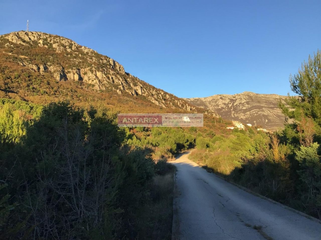 Villa à Sutomore, Monténégro, 260 m² - image 9