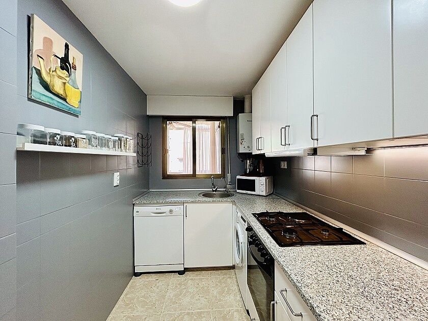 Apartment in Torrevieja, Spain, 92 m² - picture 9