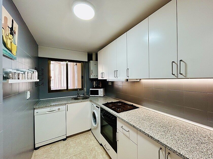 Apartment in Torrevieja, Spain, 92 m² - picture 11