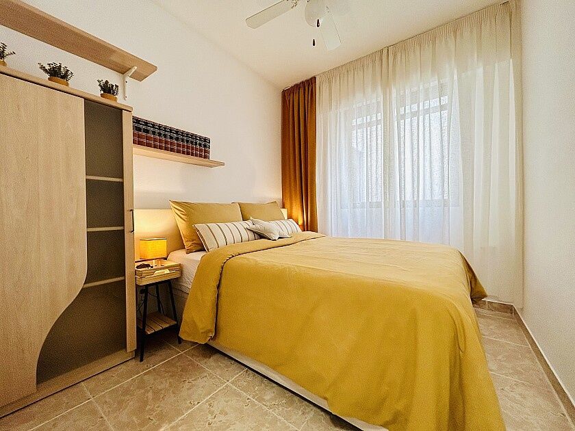 Apartment in Torrevieja, Spain, 92 m² - picture 15