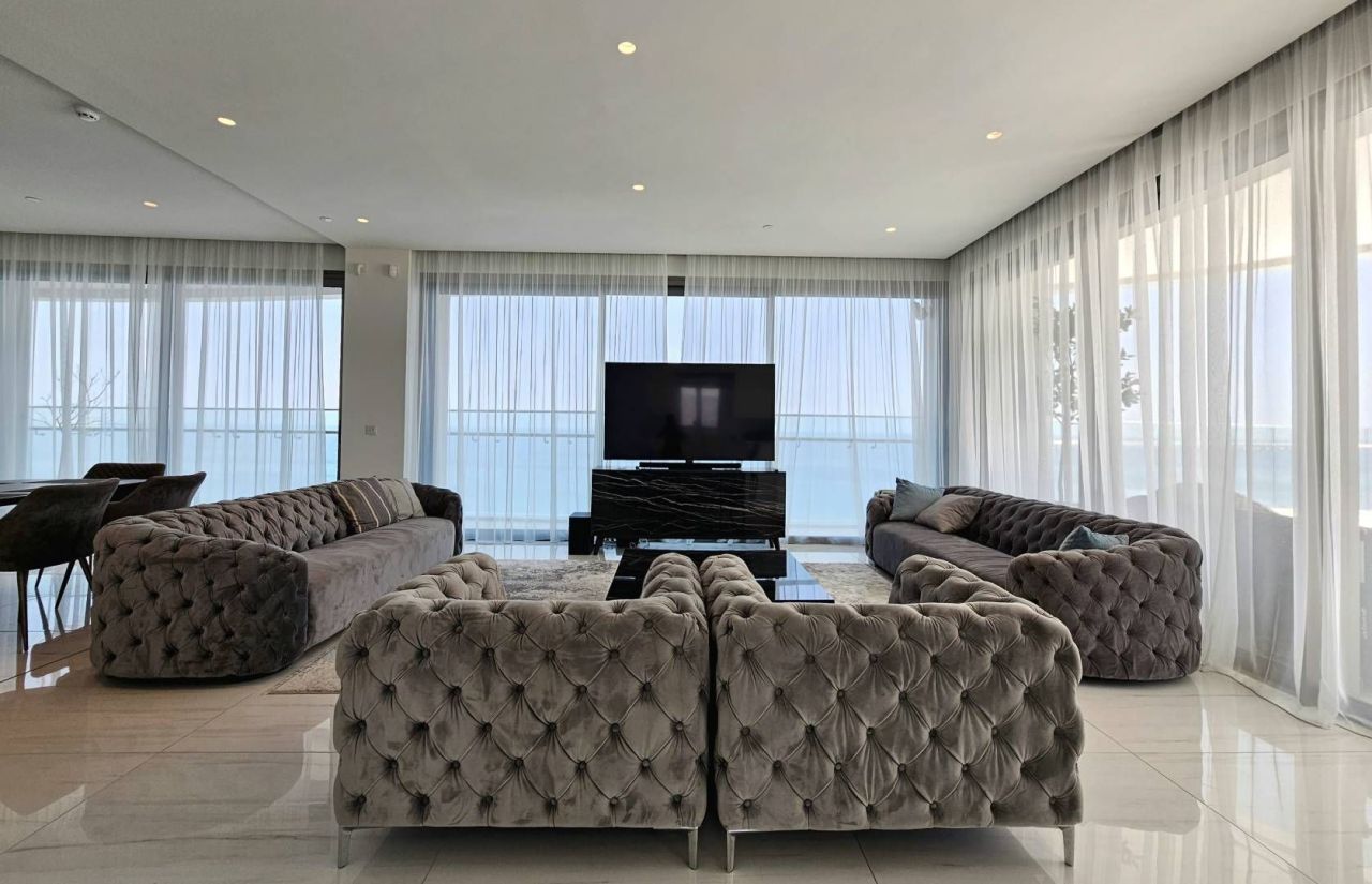 Piso en Germasogeia, Chipre, 312 m² - imagen 6