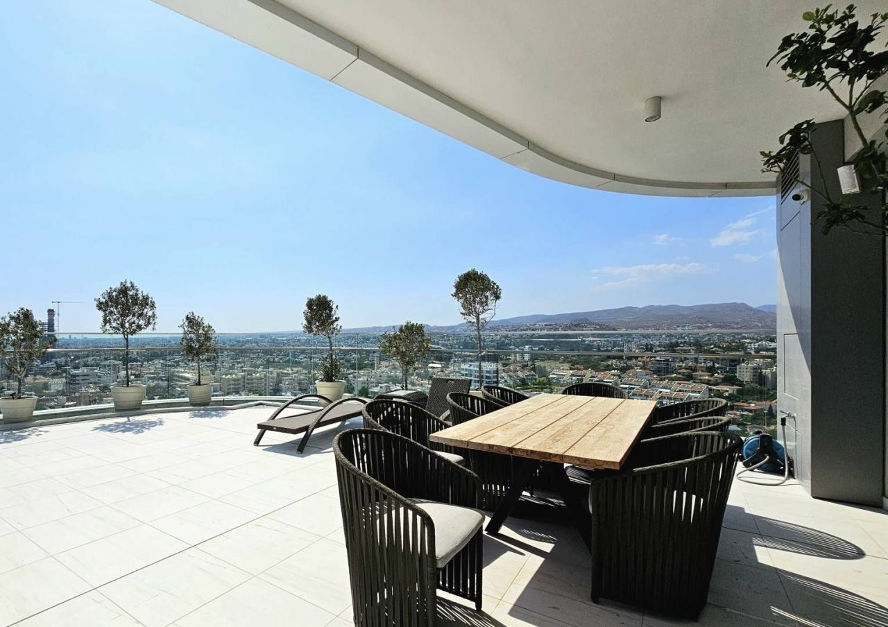 Piso en Germasogeia, Chipre, 312 m² - imagen 18