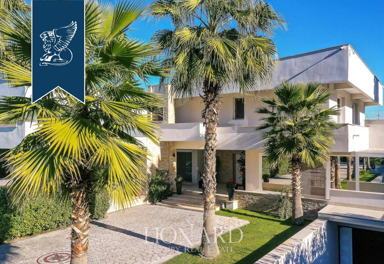 Villa à Rome, Italie, 803 m² - image 4