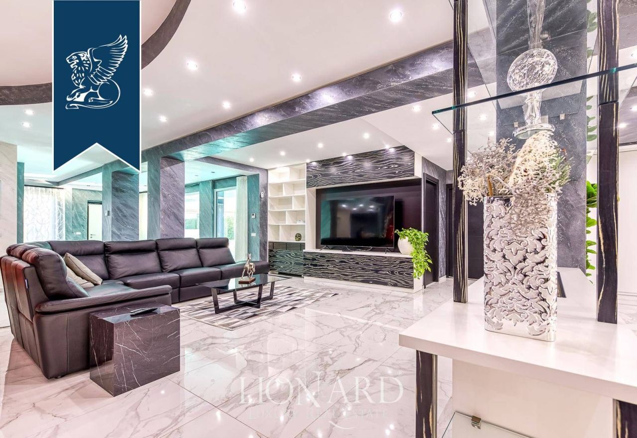 Villa à Rome, Italie, 803 m² - image 9