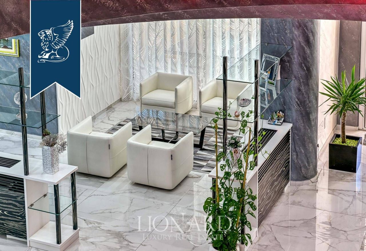 Villa à Rome, Italie, 803 m² - image 12