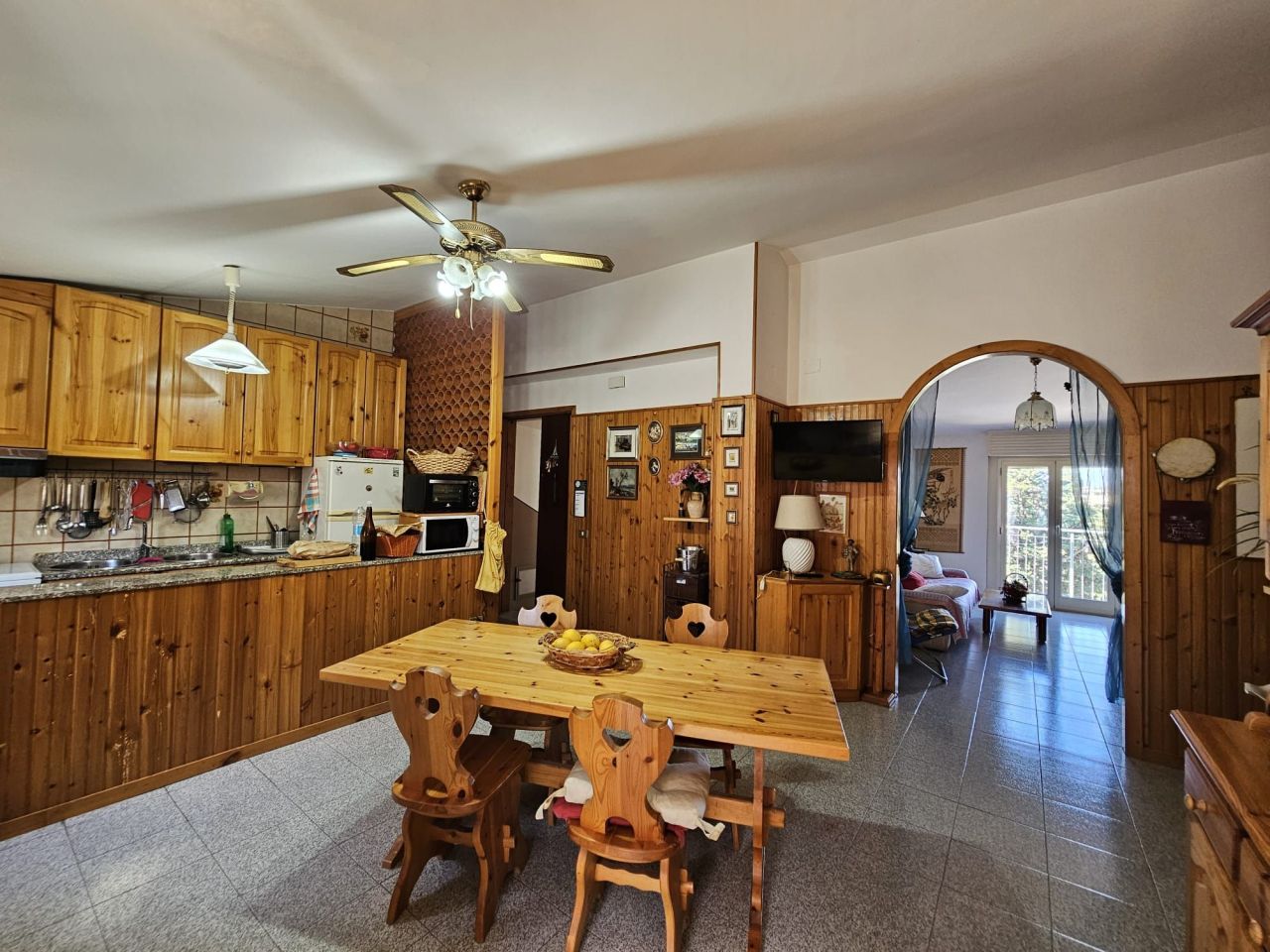 Flat in Scalea, Italy, 135 m² - picture 5