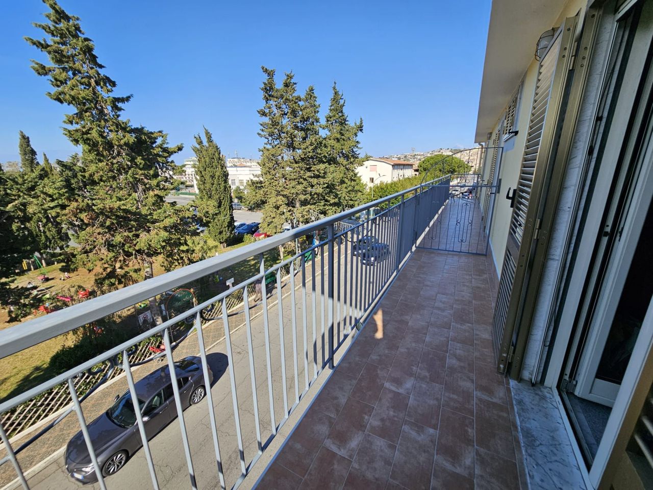 Flat in Scalea, Italy, 135 m² - picture 16