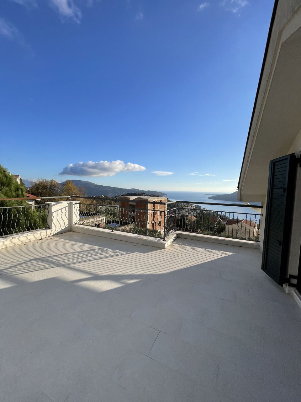 Villa in Herceg-Novi, Montenegro, 201 m² - picture 12