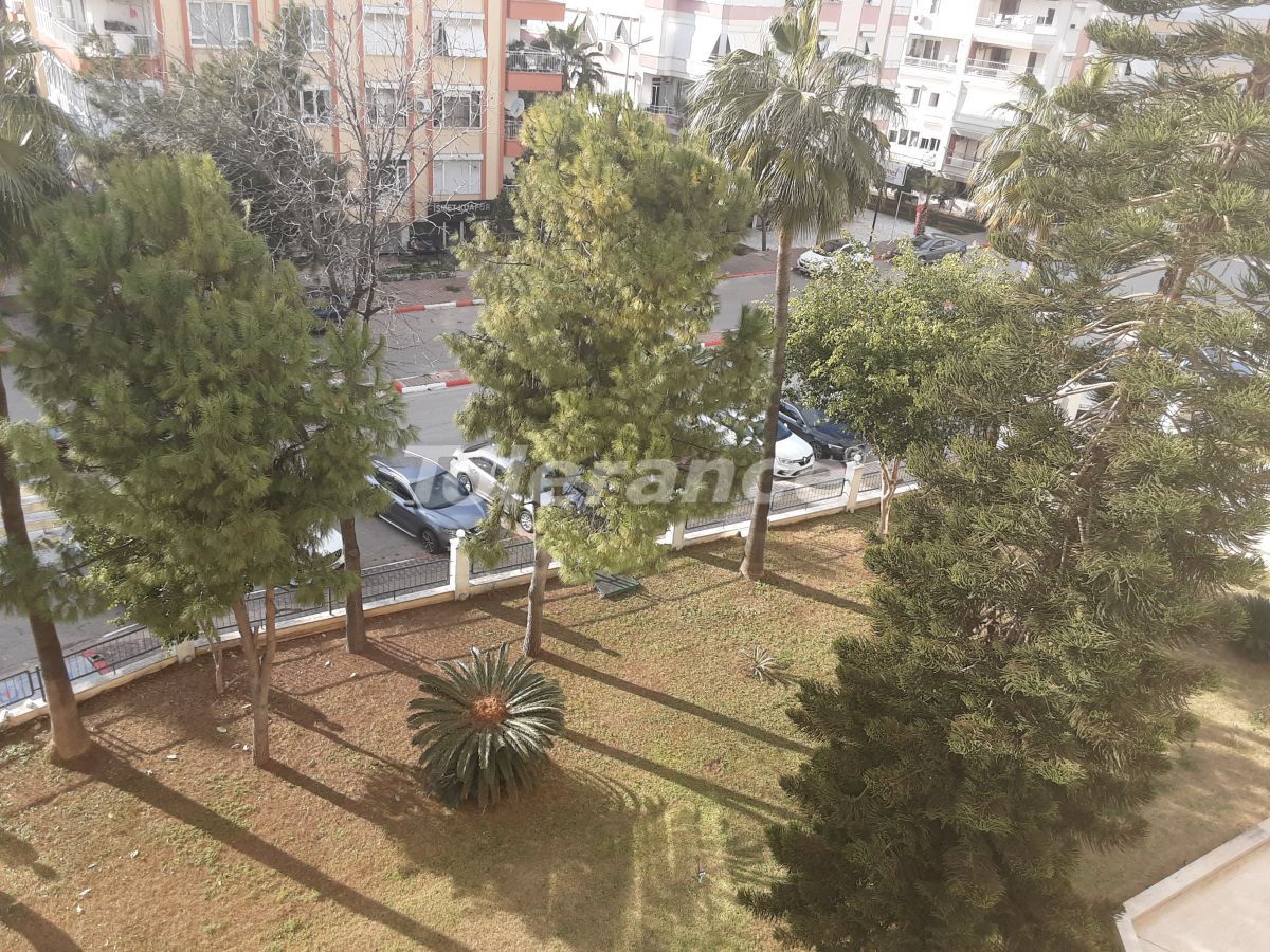 Apartamento en Lara, Turquia, 185 m² - imagen 17